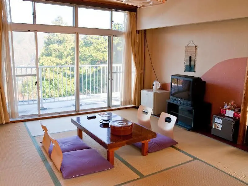 Ryokan Suirinso Otel Hakone